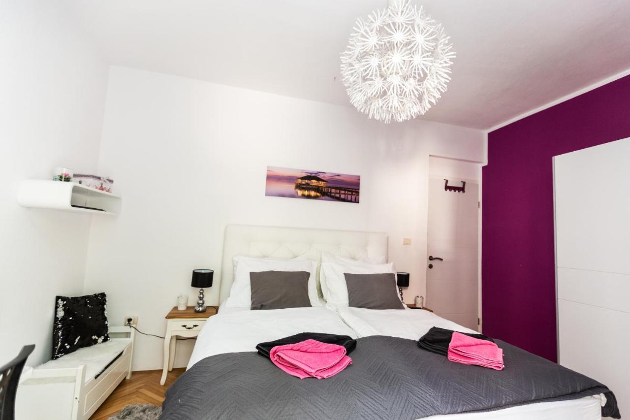 Luxury Apartments Mia Подстрана Екстер'єр фото