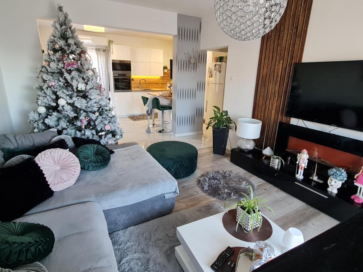Luxury Apartments Mia Подстрана Екстер'єр фото