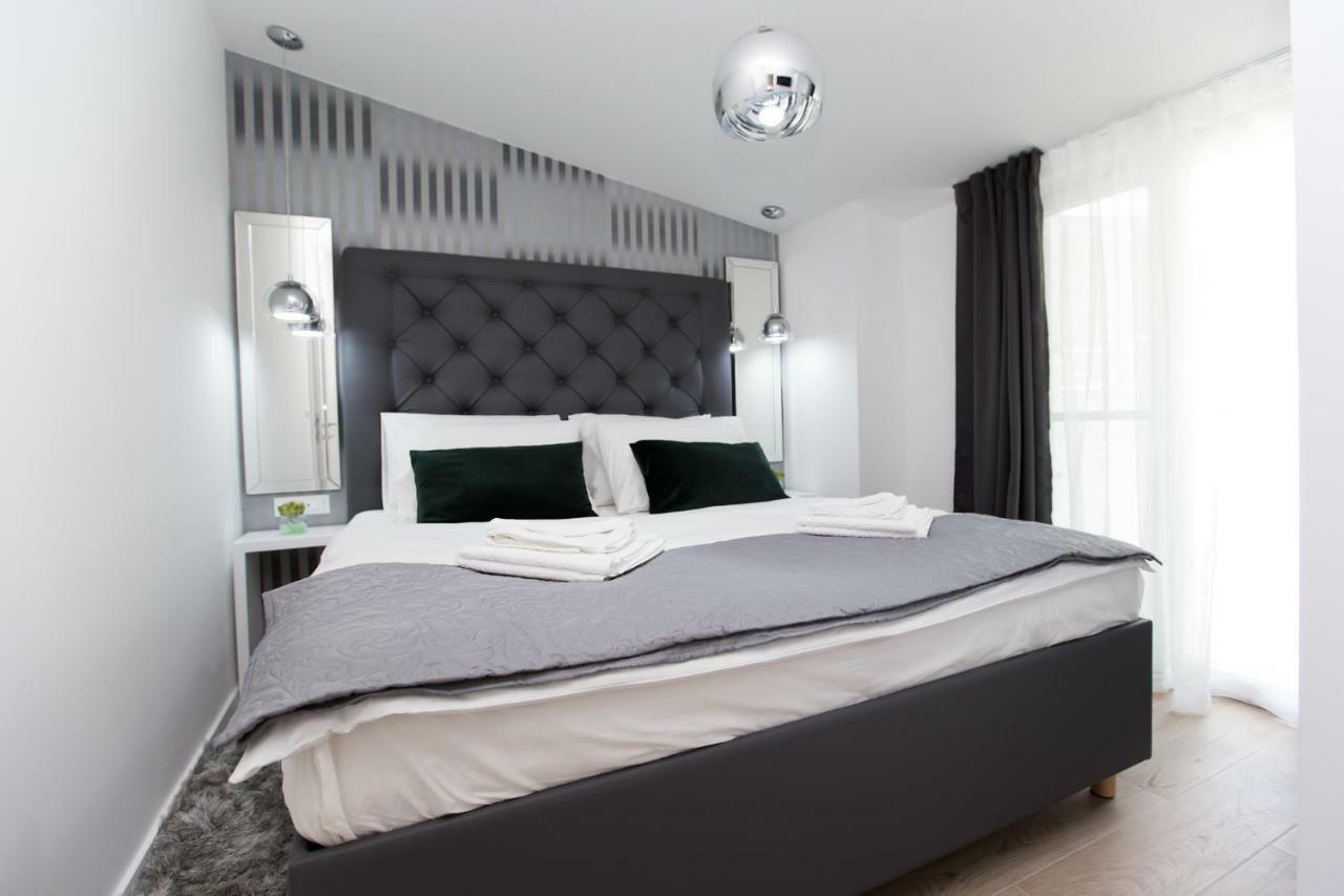 Luxury Apartments Mia Подстрана Екстер'єр фото