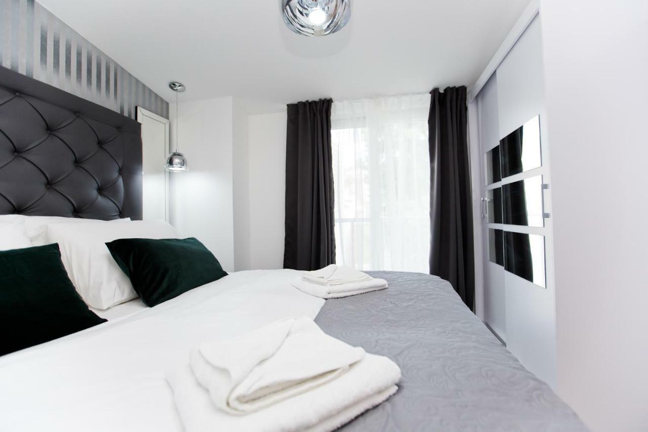 Luxury Apartments Mia Подстрана Екстер'єр фото