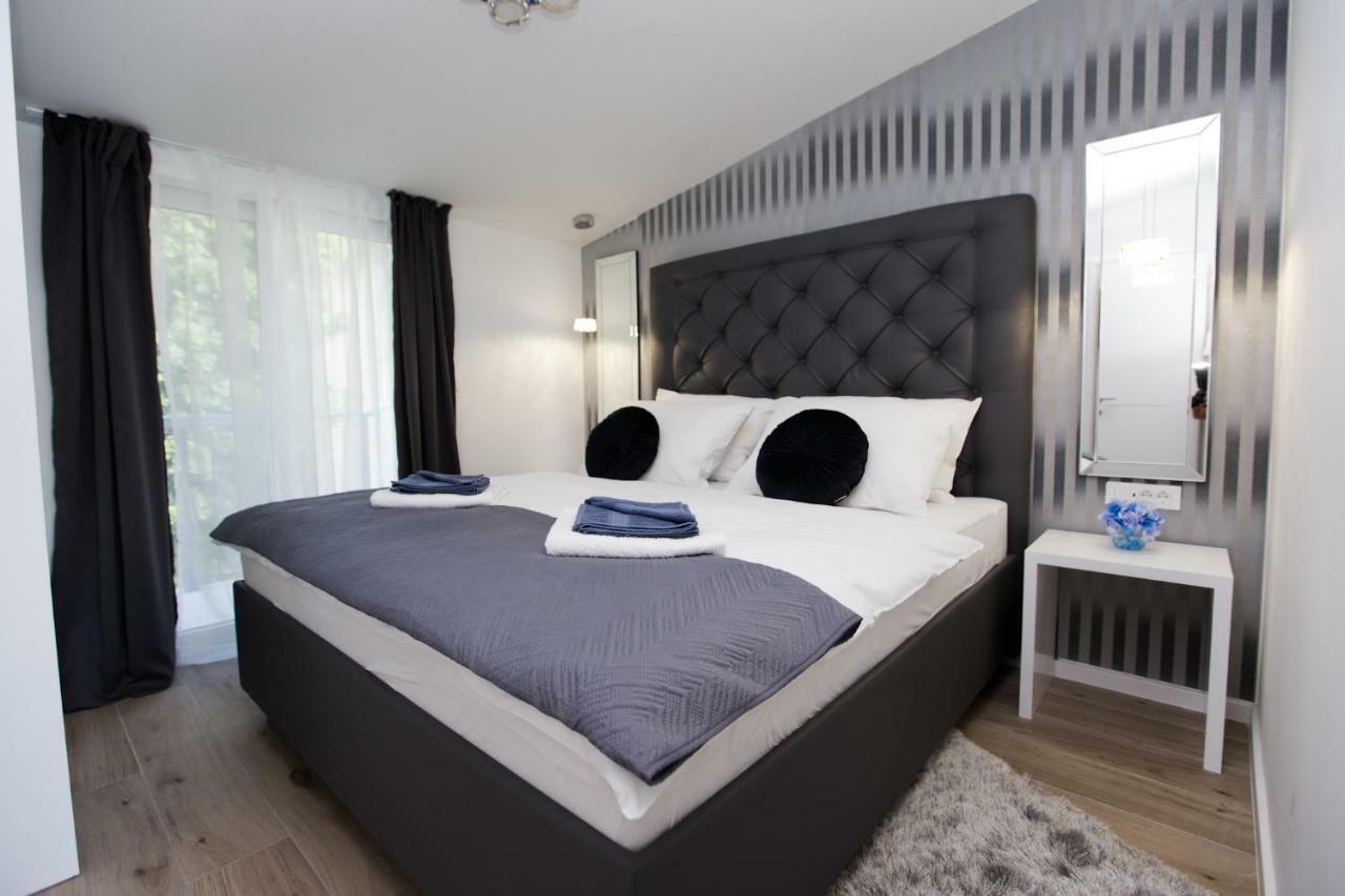Luxury Apartments Mia Подстрана Екстер'єр фото